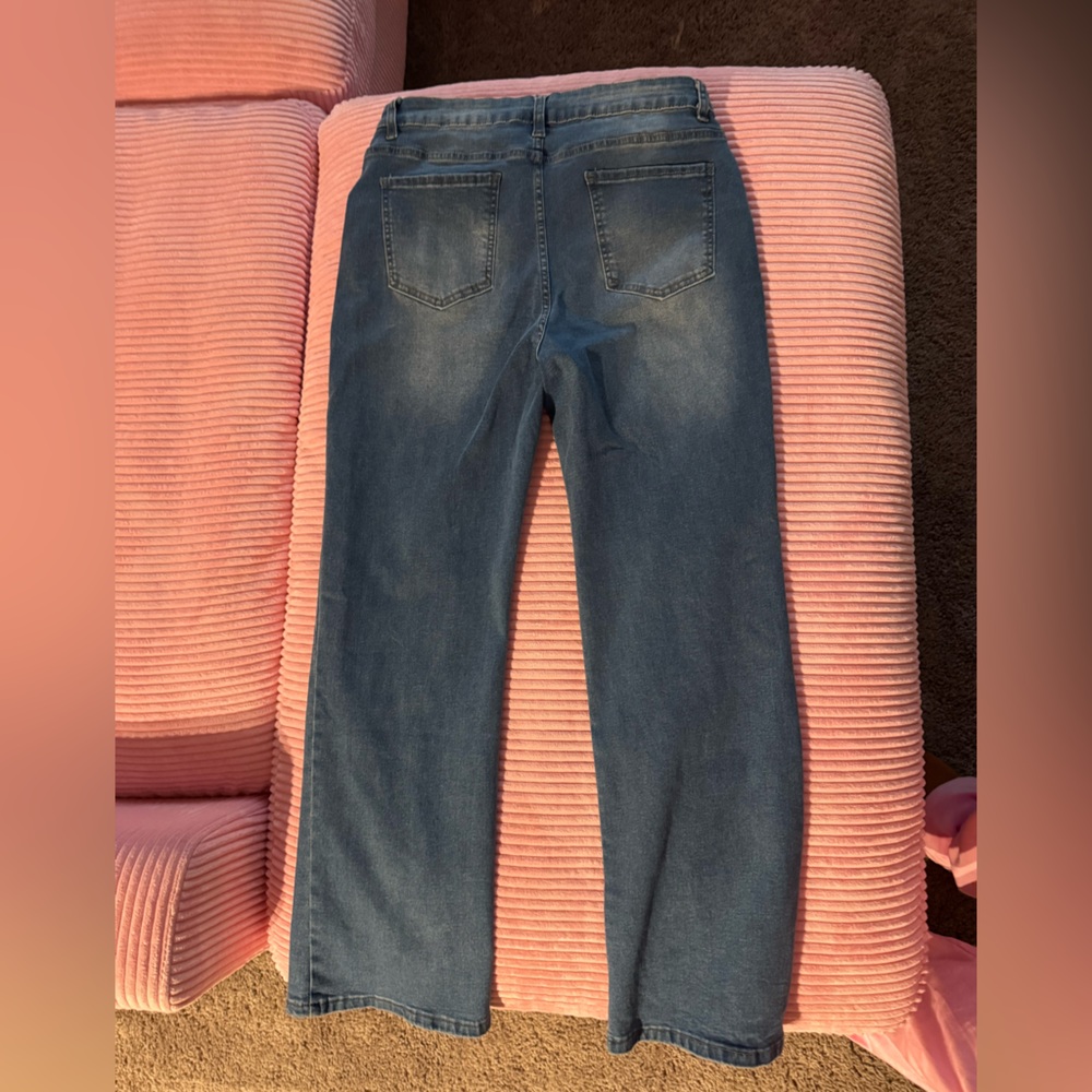 Heart Cut Out Rhinestone Jeans - Picture 6 of 7